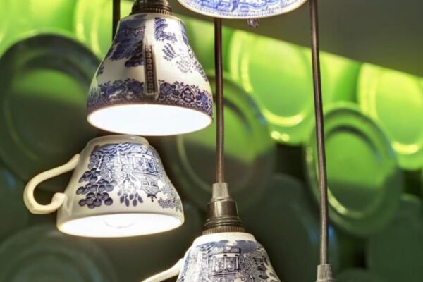 RELOVE Gallery Upcycling Art & Design (17)