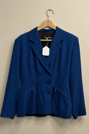 Puck & Hans - Blauw colbert knopen op de achterkant (kl.18)